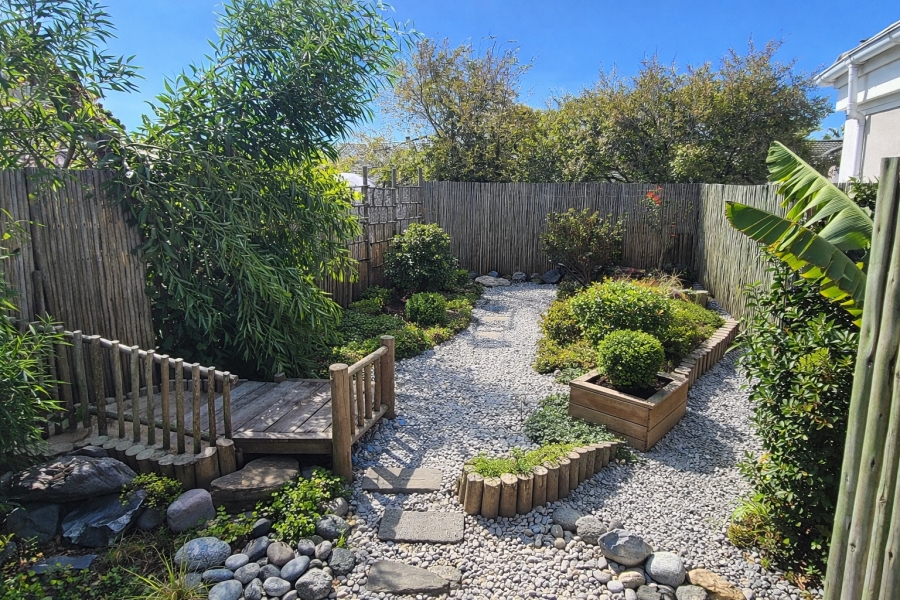 3 Bedroom Property for Sale in Sunningdale Western Cape